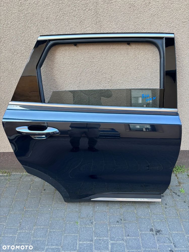 Drzwi tyl tylne Kia Sorento IV 4  - prawa strona - oryginalne kod koloru B4U niebieskie granat - 2