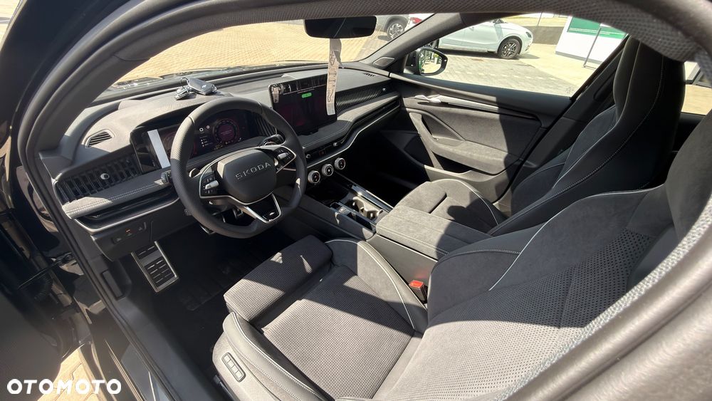 Skoda Superb 2.0 TSI Sportline DSG - 10