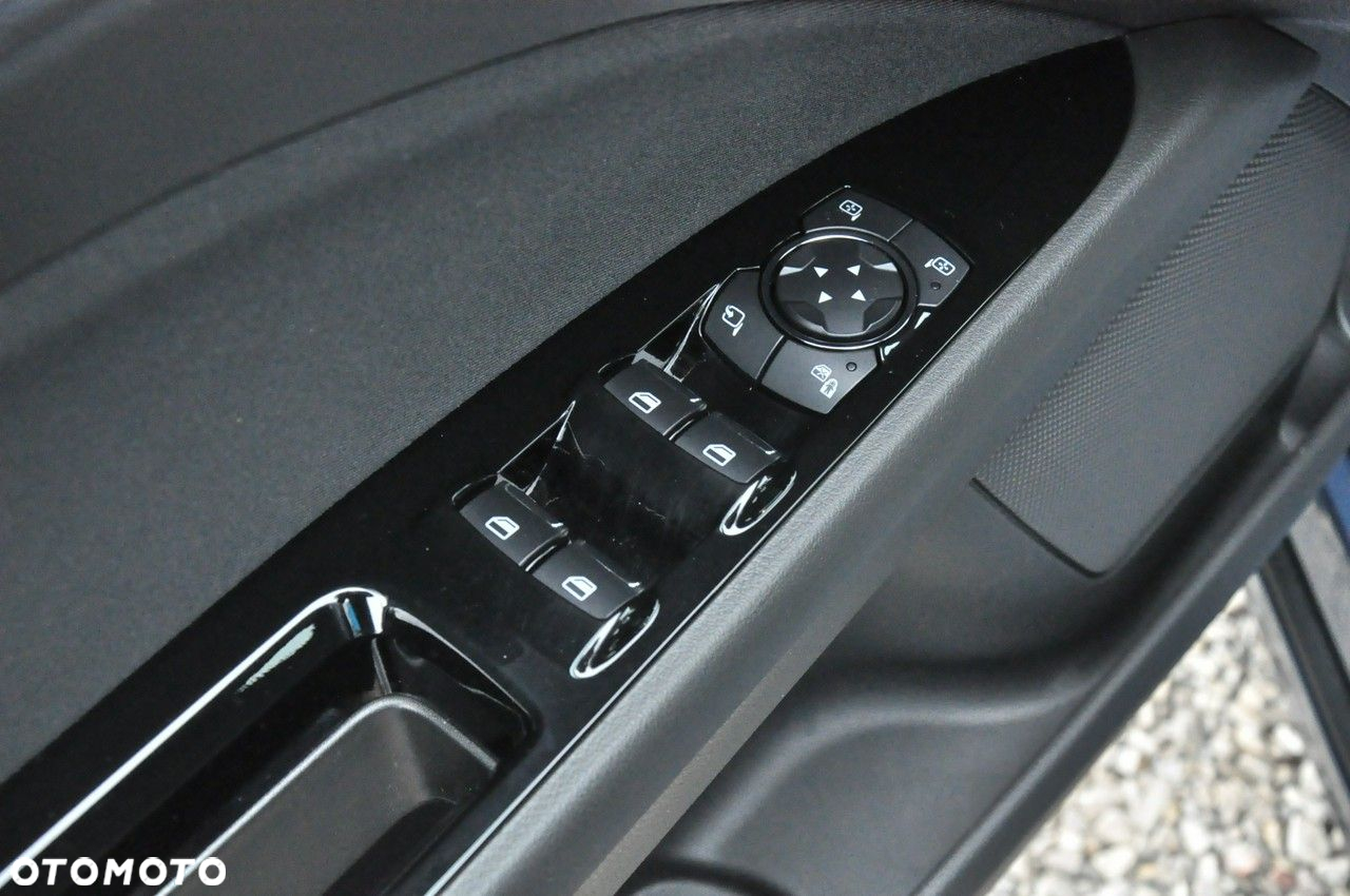 Ford Mondeo - 20