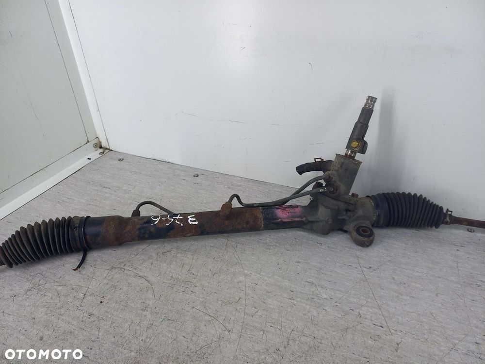 MAGLOWNICA PRZEKŁADNIA KIEROWNICY TOYOTA YARIS VERSO 32244037 1.5 i 16V - 6