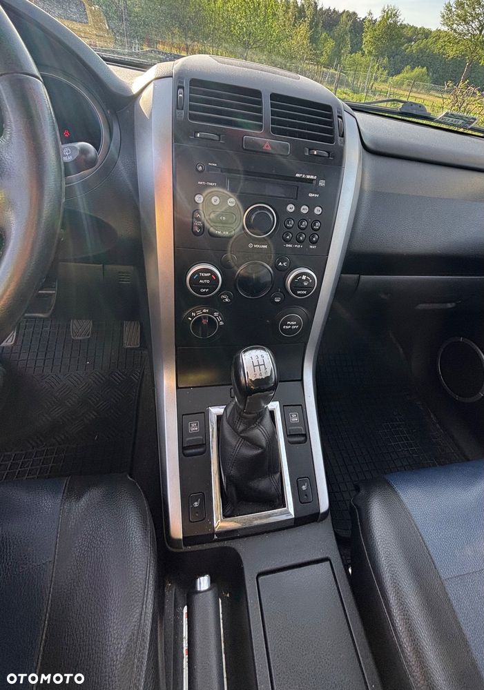 Suzuki Grand Vitara 1.9 DDiS Premium - 13
