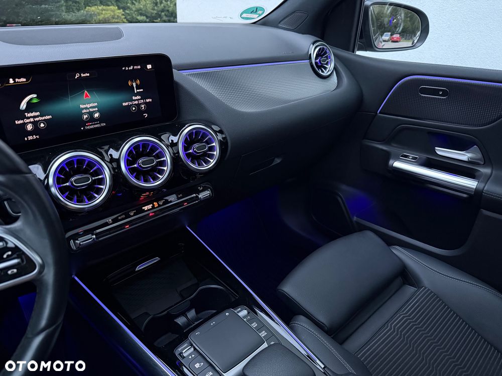 Mercedes-Benz Klasa B 180 7G-DCT Progressive Advanced - 30