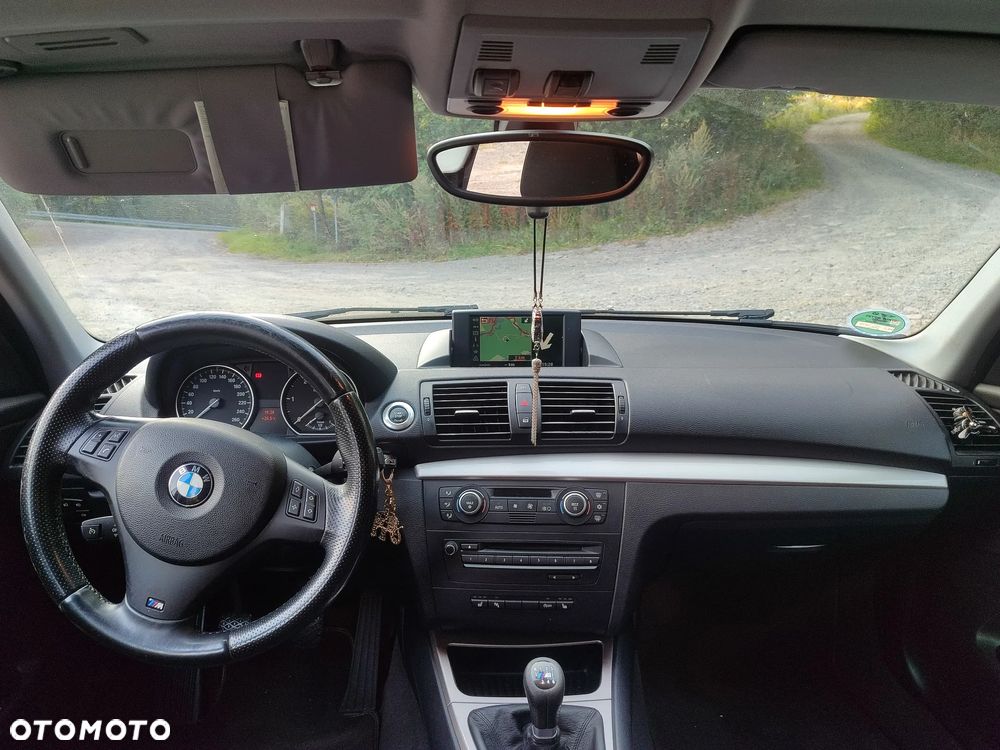 BMW Seria 1 120d DPF - 30