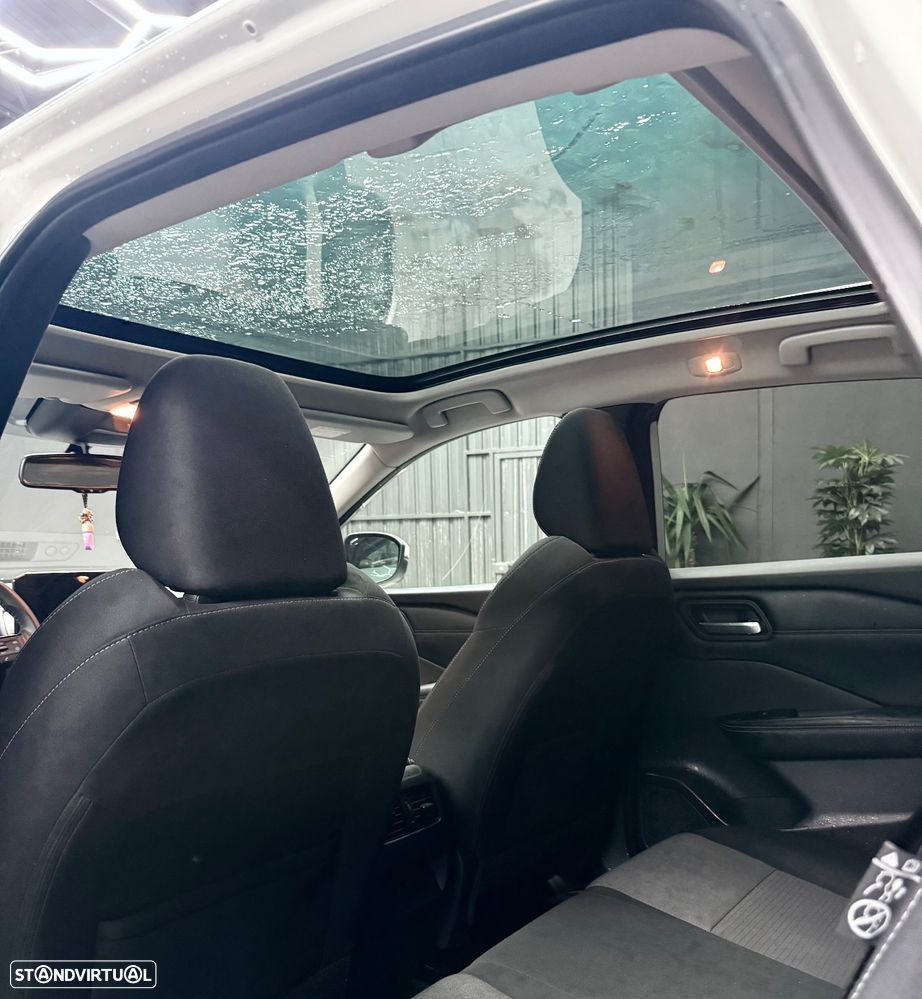 Nissan Qashqai 1.3 DIG-T MHEV Premiere Edition - 23