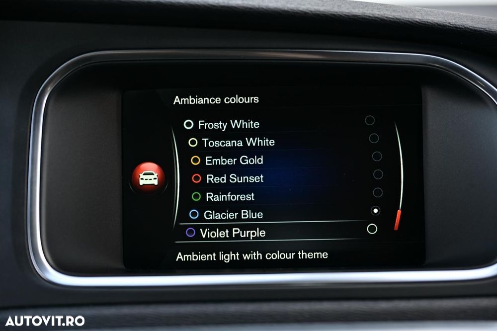 Volvo V40 D3 Geartronic RDesign - 29