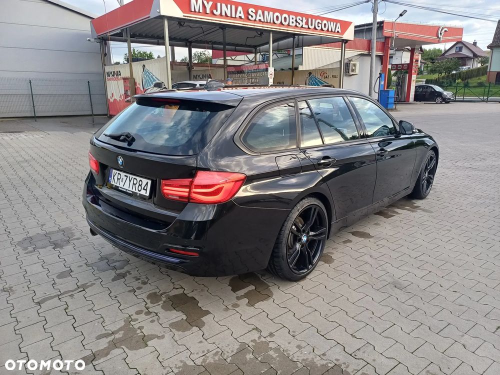 BMW Seria 3 318d - 12
