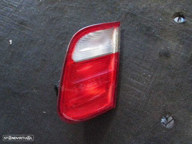 Farol Tras 2088200864 MERCEDES W208 CLK 1999 3P DRT HELLA - 1