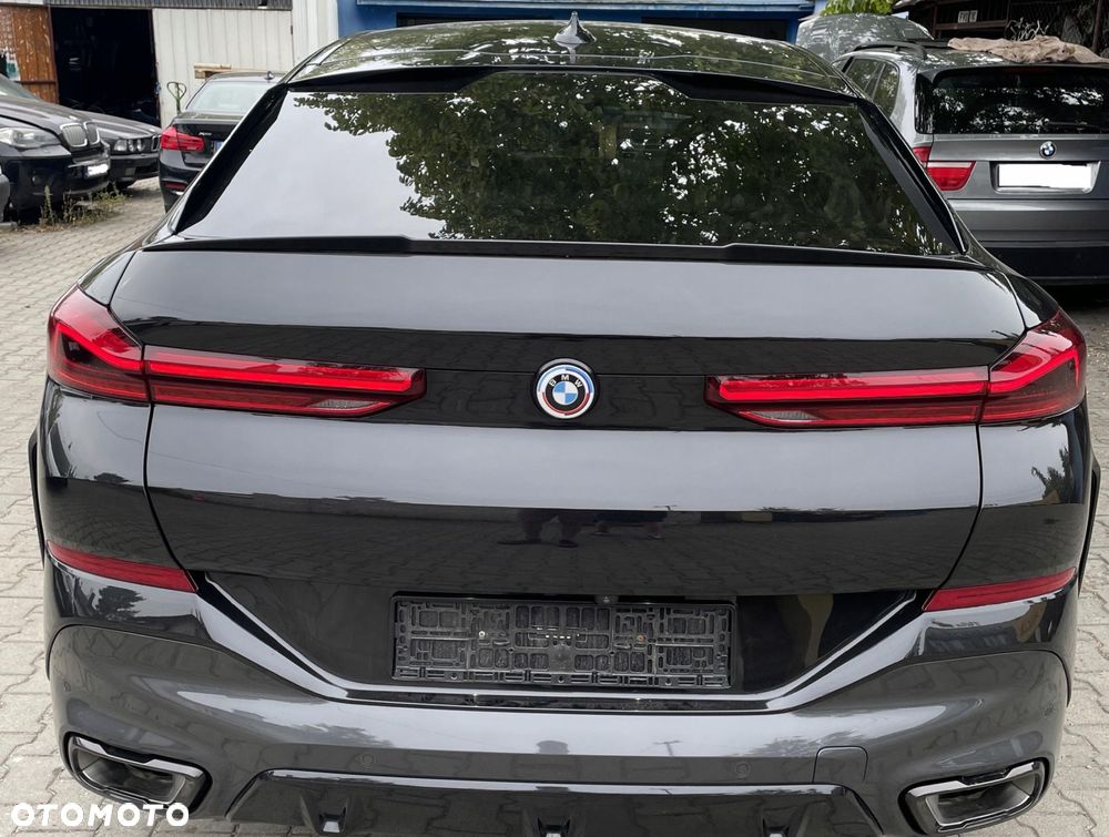 BMW X6 G06 tył błotnik ćwiartka zderzak lampy klapa bagażnik - 1