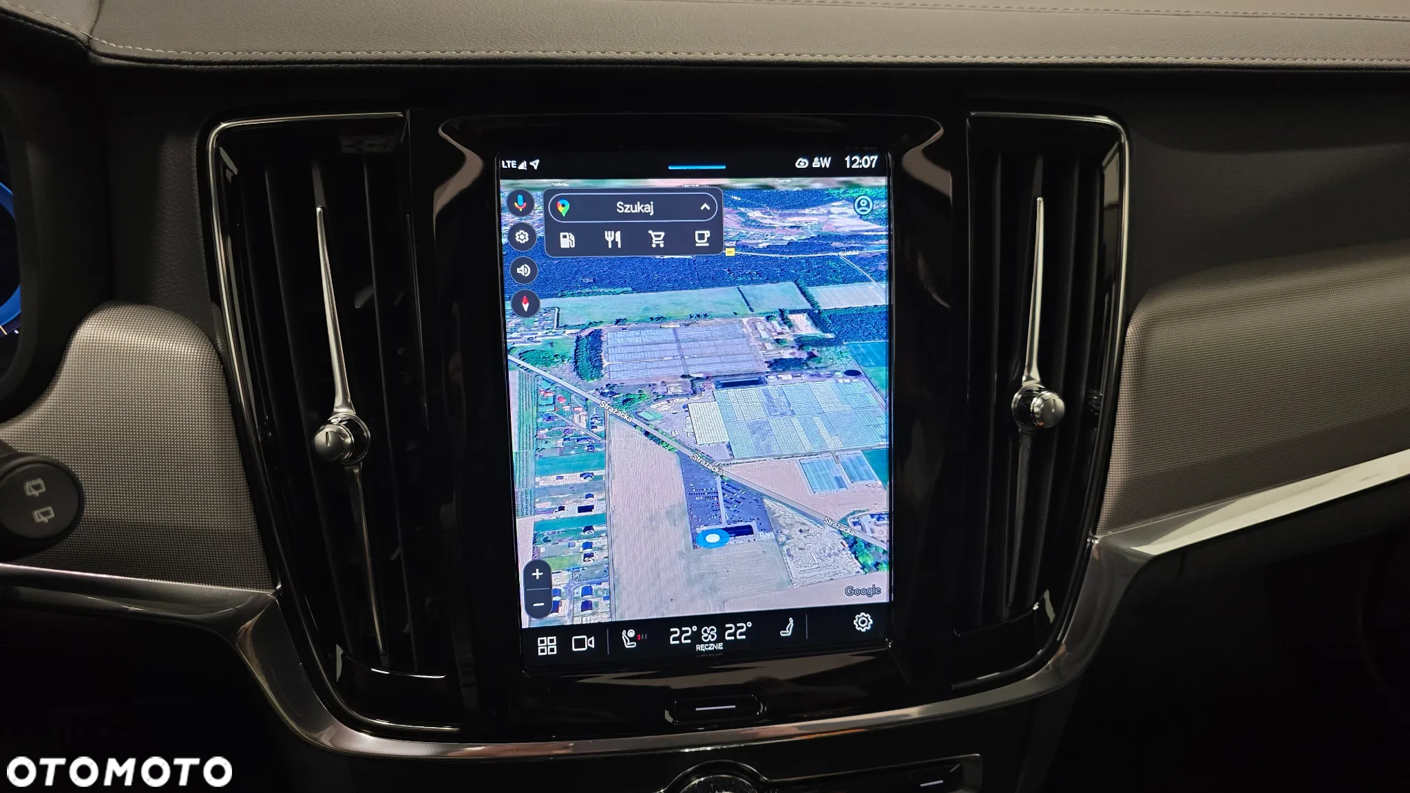 Volvo V90 B4 D Plus Dark - 24