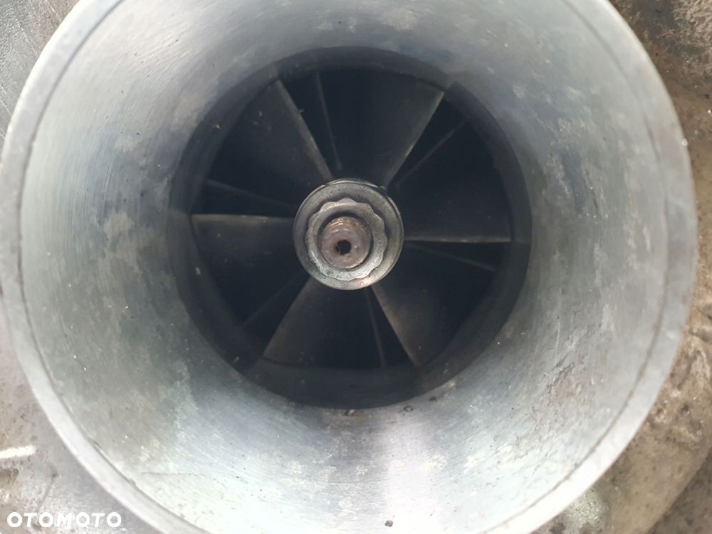 TURBOSPRĘŻARKA Volvo S60 V70 II XC70 2.4 D5 31293028 - 6