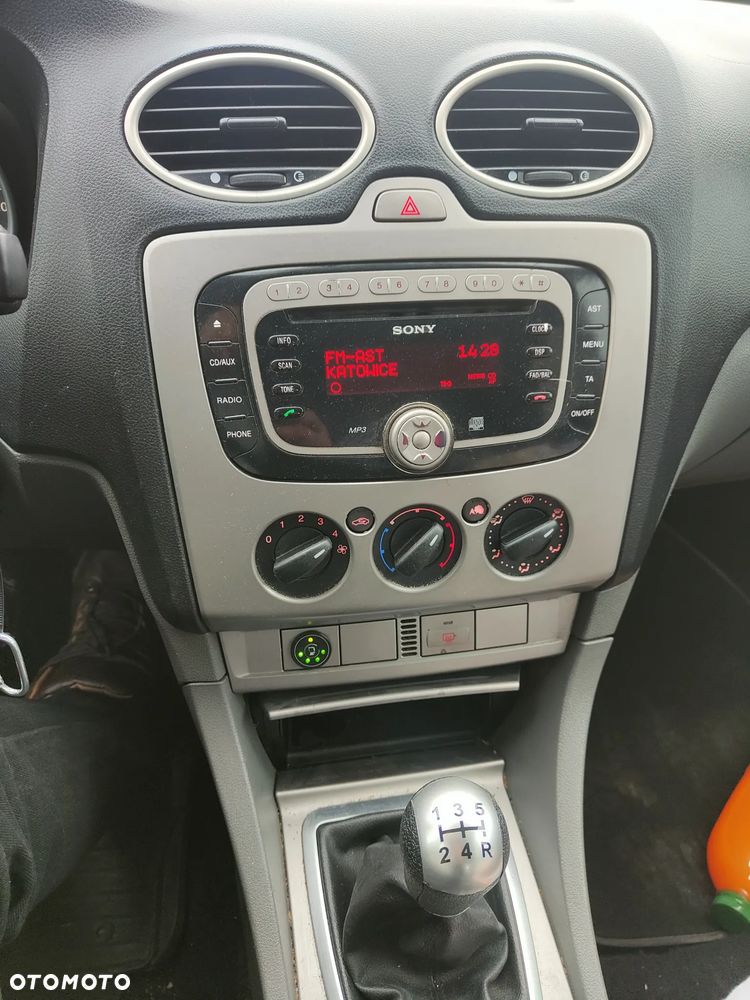 Ford Focus - 9