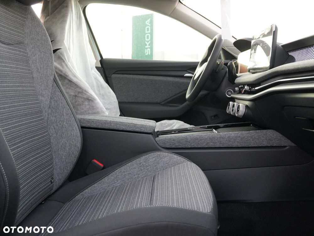 Skoda Superb 2.0 TSI Selection DSG - 36