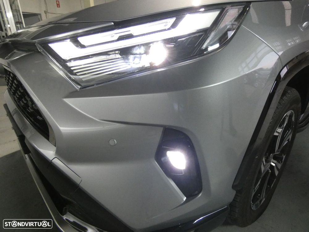 Toyota RAV4 2.5 HDF Plug-in Square Co.AWD-i - 26