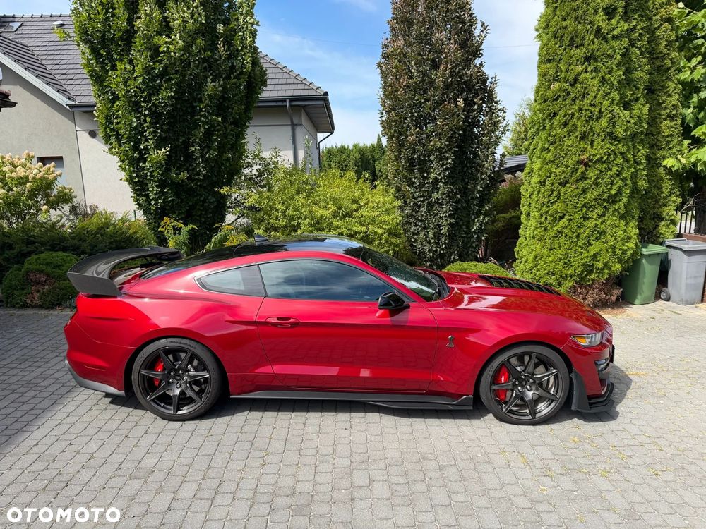 Ford Mustang - 13