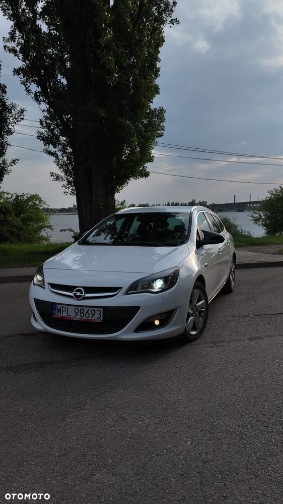 Opel Astra - 36