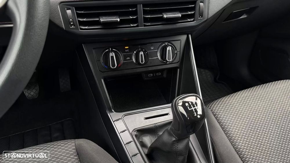 VW Polo 1.0 Confortline - 14