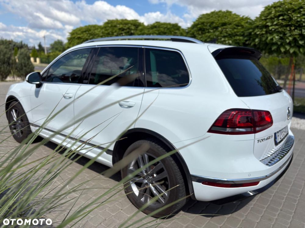 Volkswagen Touareg 3.0 V6 TDI SCR Blue Motion DPF Automatik Executive Edition - 5