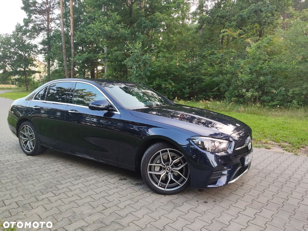 Mercedes-Benz Klasa E 220 d 4-Matic AMG/Avantgarde - 2