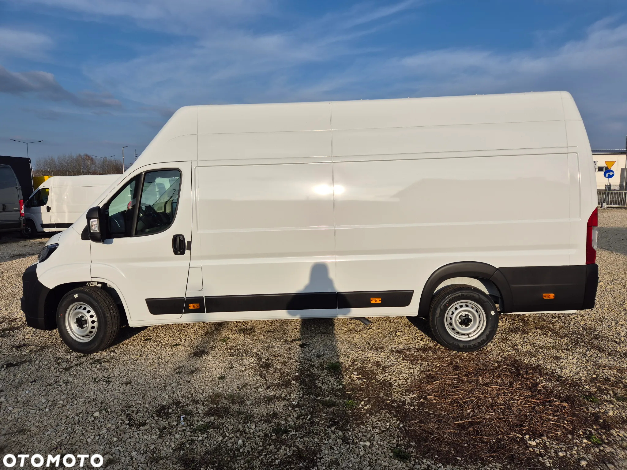 Citroën Jumper Furgon MAXI L4H3 2.2 180KM AUTOMAT AT8 2025 !! OD RĘKI !! - 9