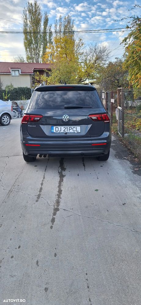 Volkswagen Tiguan - 3