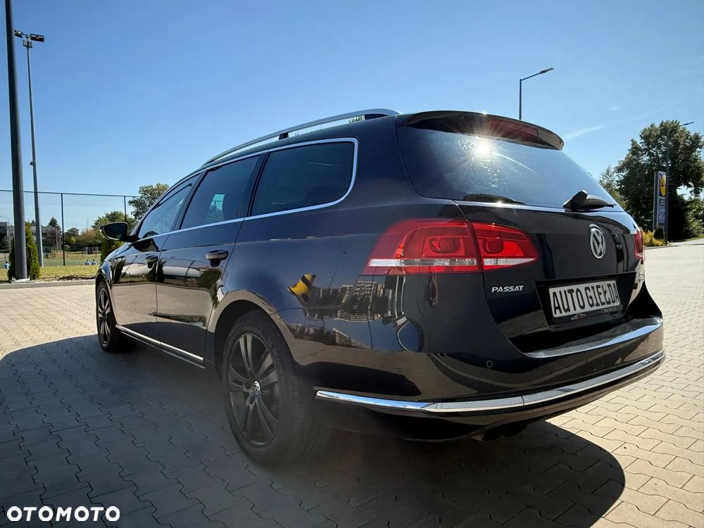 Volkswagen Passat 2.0 TDI Highline DSG - 10