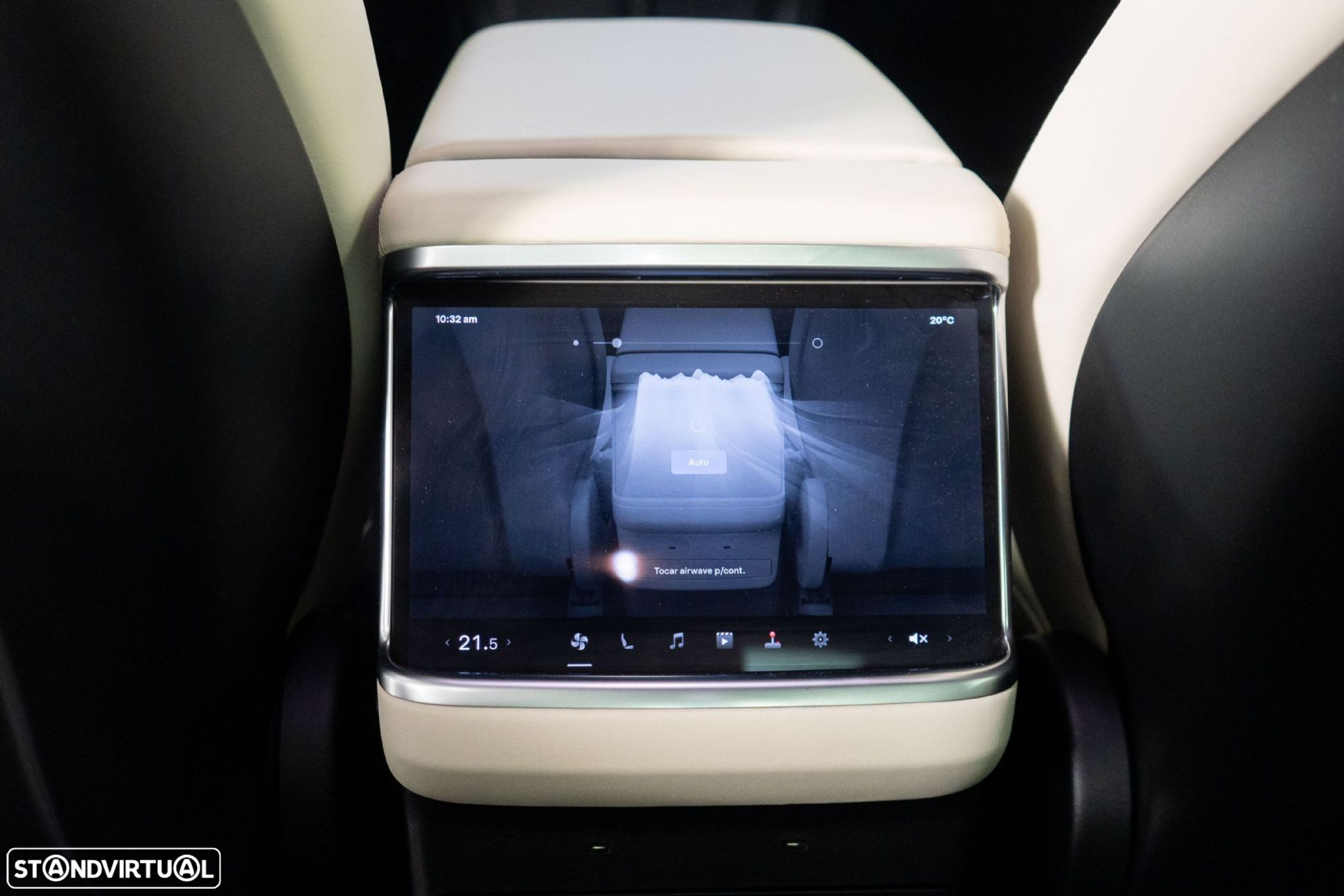 Tesla Model X Plaid AWD - 24