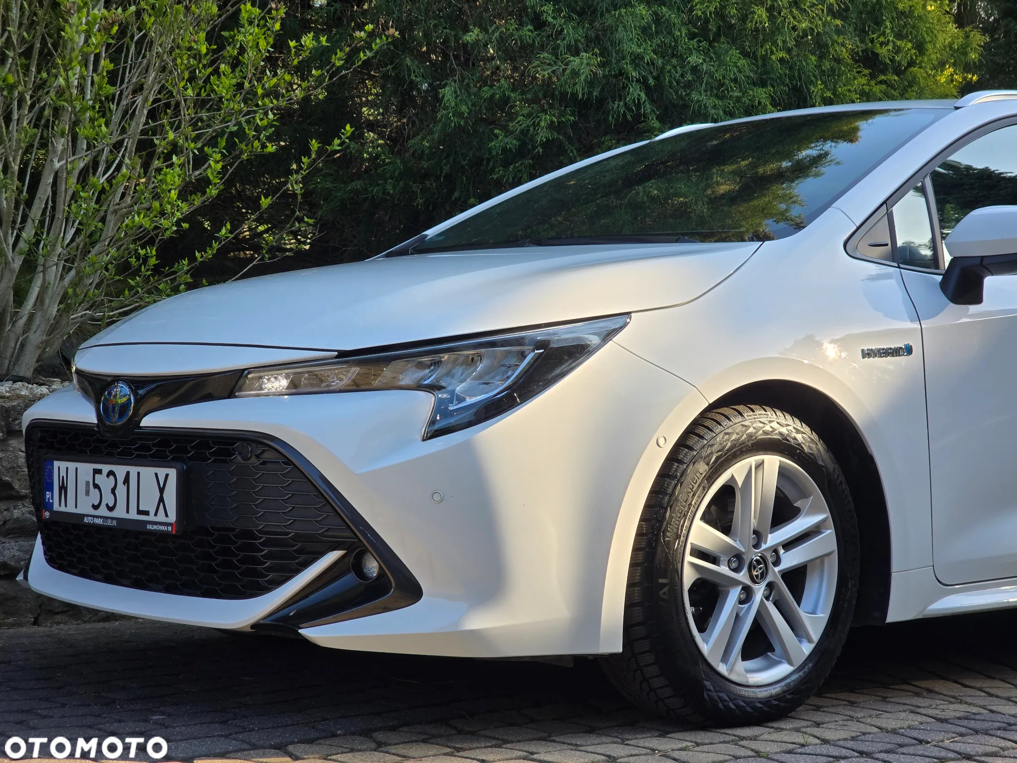 Toyota Corolla 1.8 Hybrid Comfort - 2