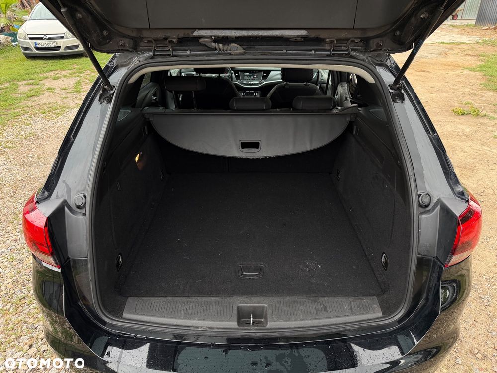 Opel Astra 1.6 CDTI Elite S&S - 24