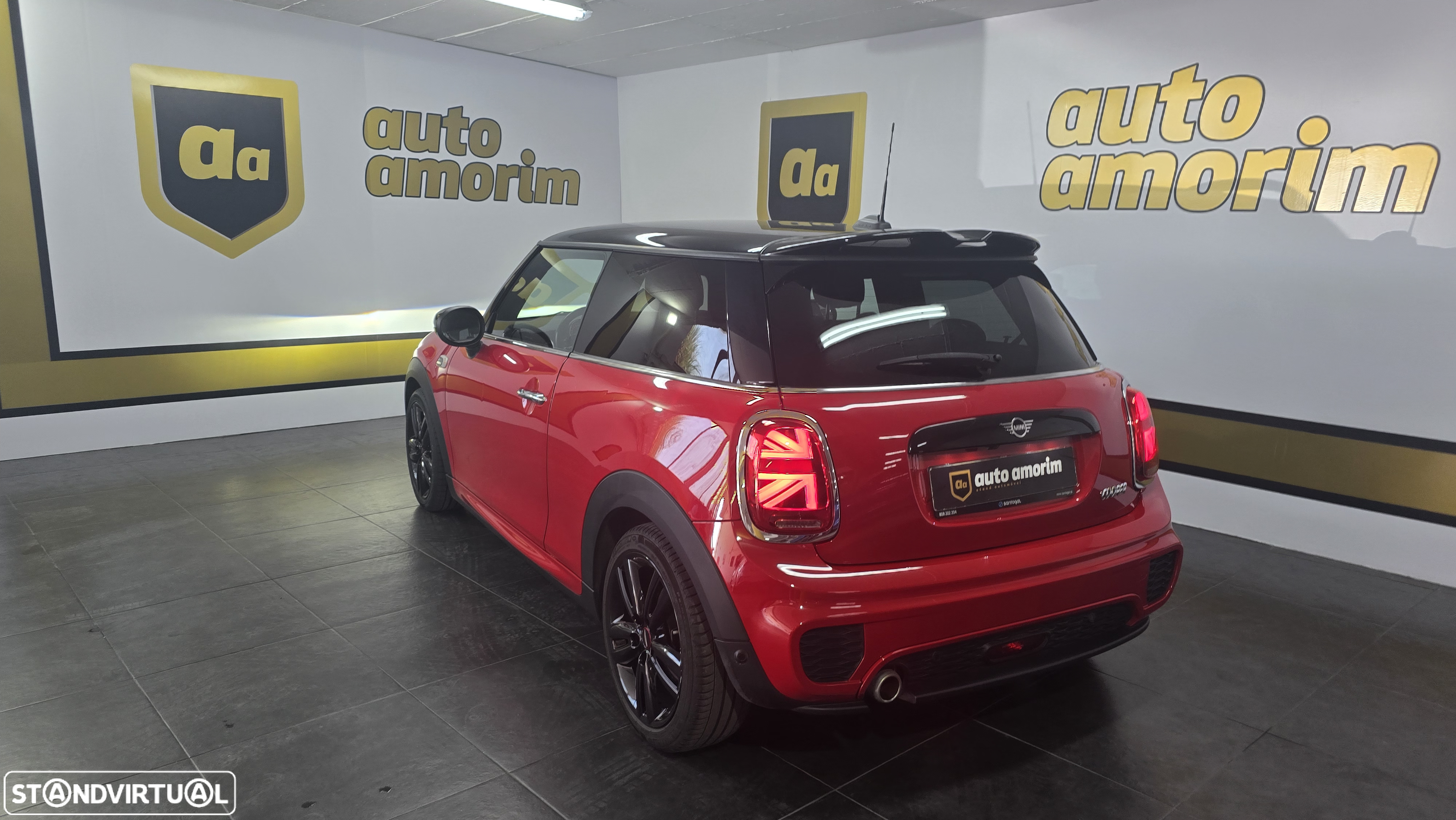 MINI 3 Portas Cooper Auto - 10