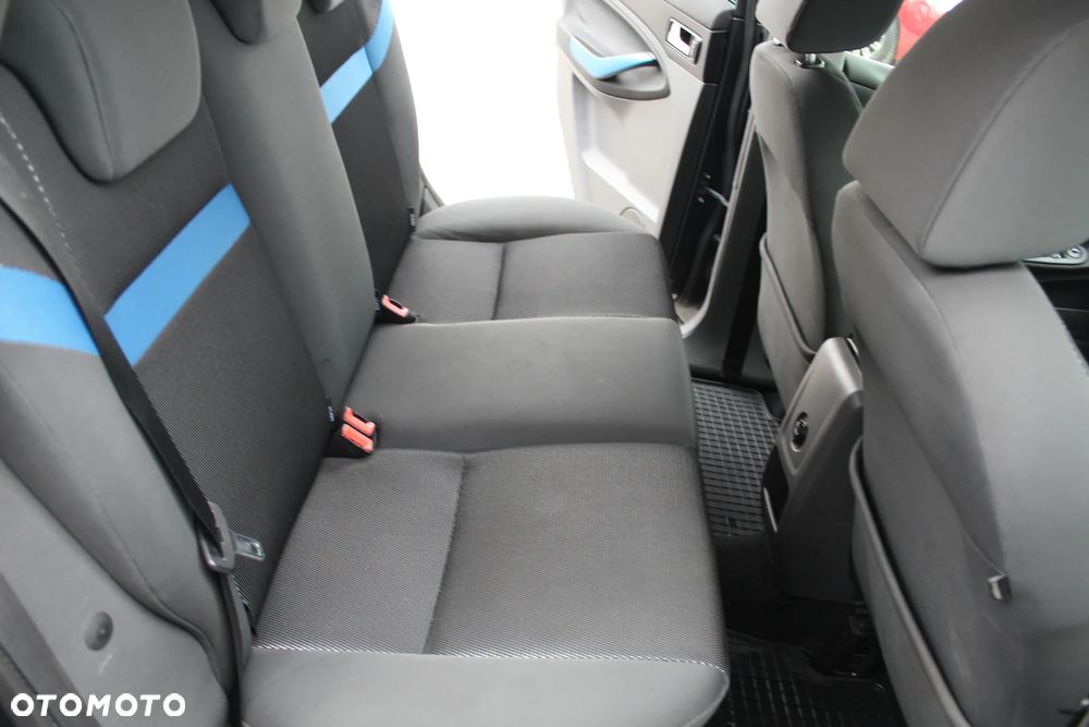 Ford Kuga 2.0 TDCi Trend FWD - 20