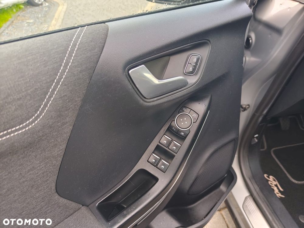 Ford Puma 1.0 EcoBoost mHEV Titanium Design - 37