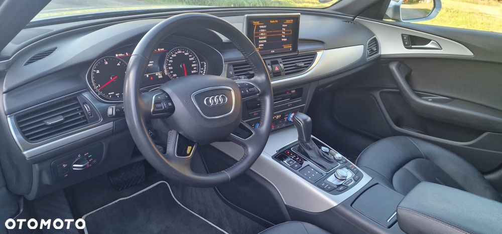 Audi A6 Avant 2.0 TDI Ultra S tronic - 15