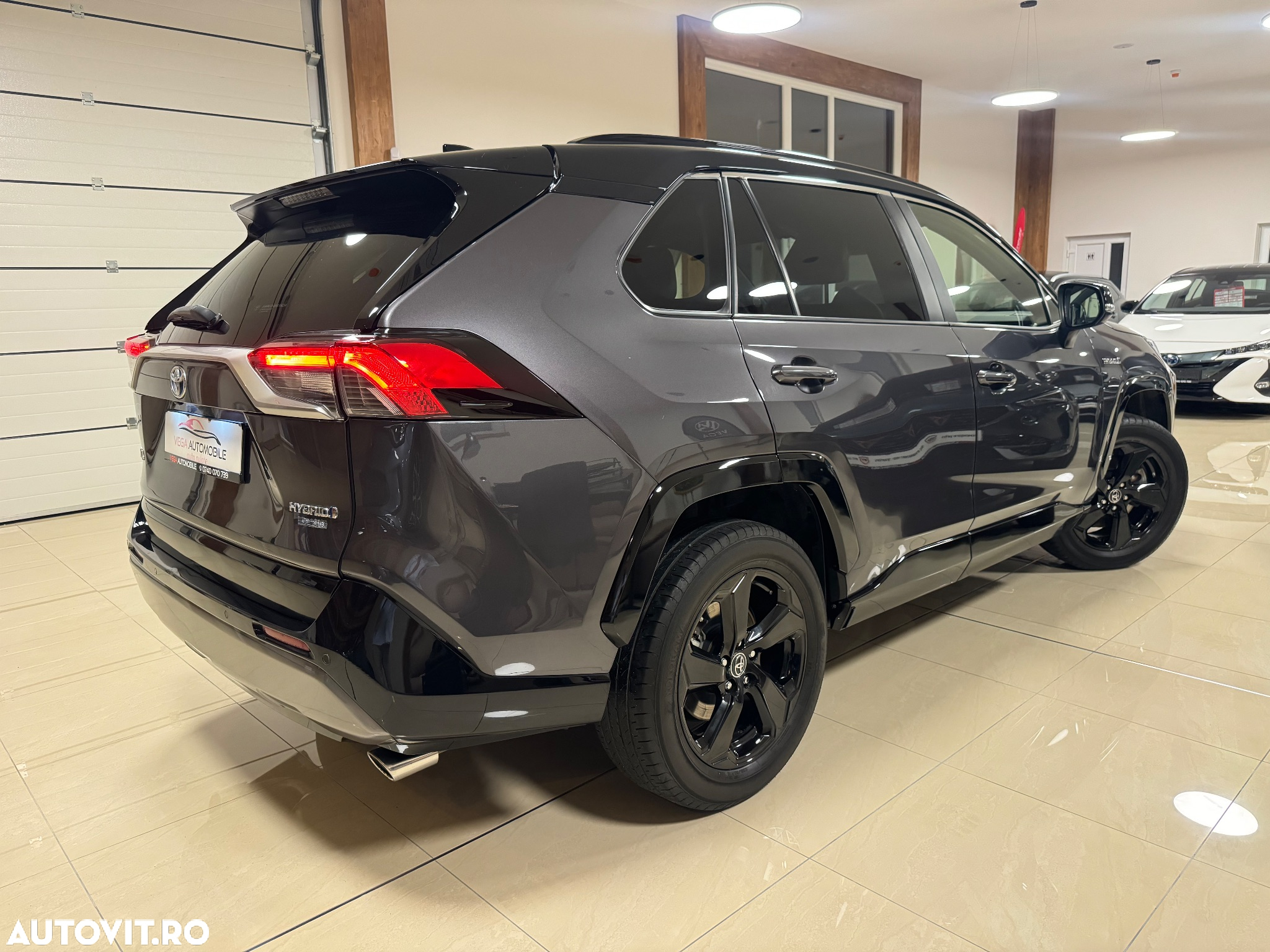 Toyota RAV4 2.5 Hybrid VVT-iE 4x2 Dynamic - 3