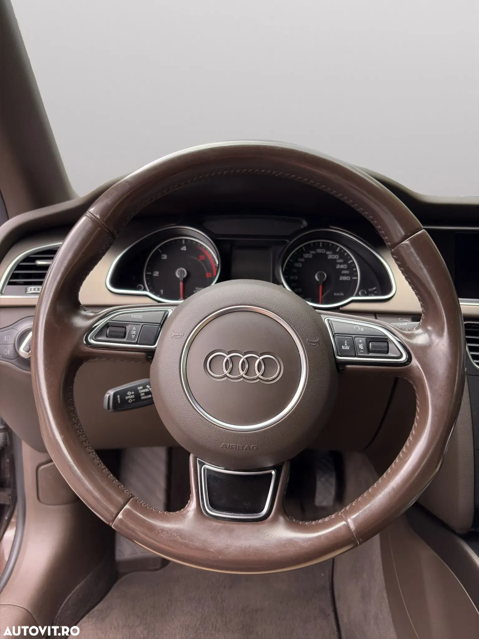 Audi A5 Cabrio 3.0 TDI quattro Stronic - 7