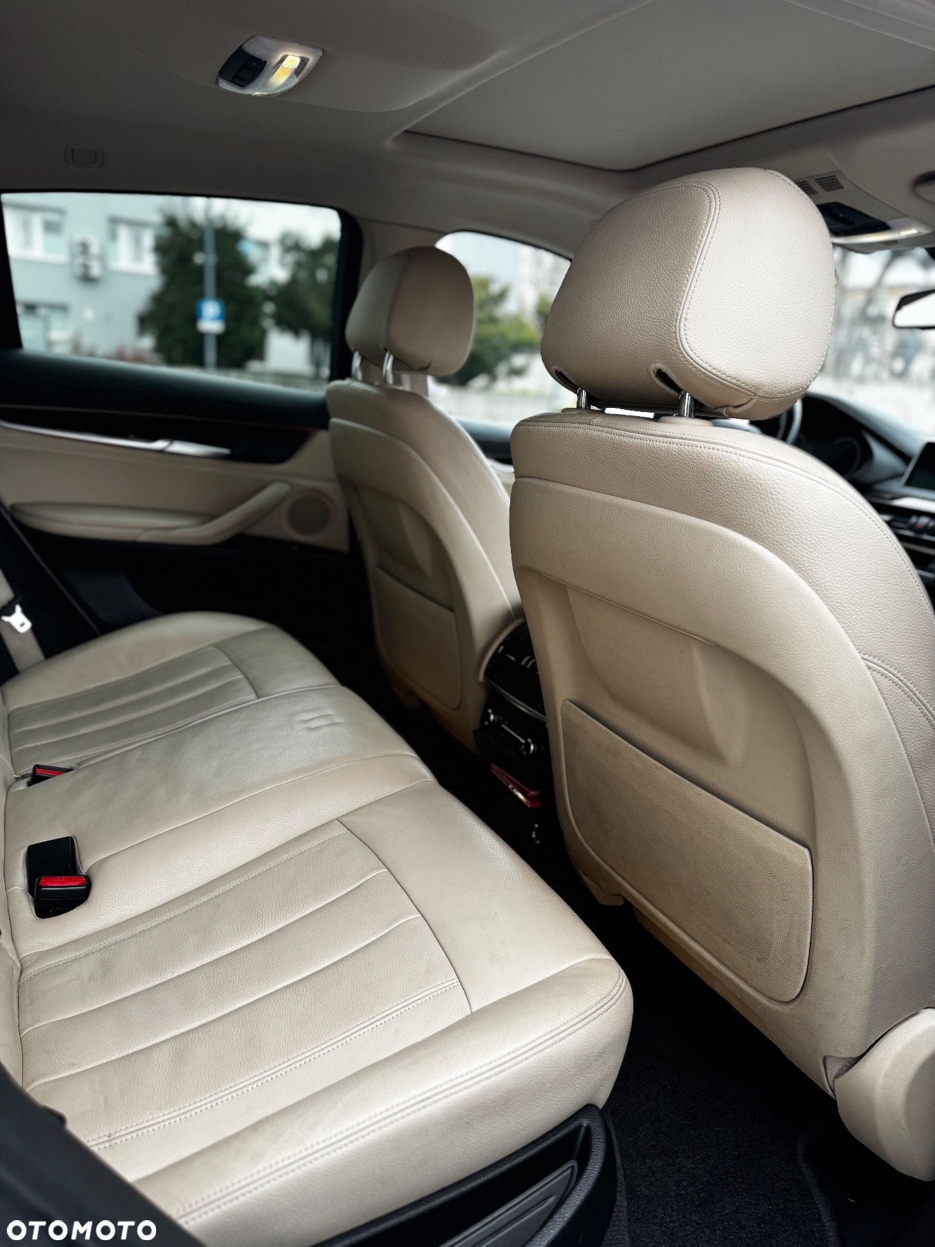 BMW X6 xDrive35i - 11