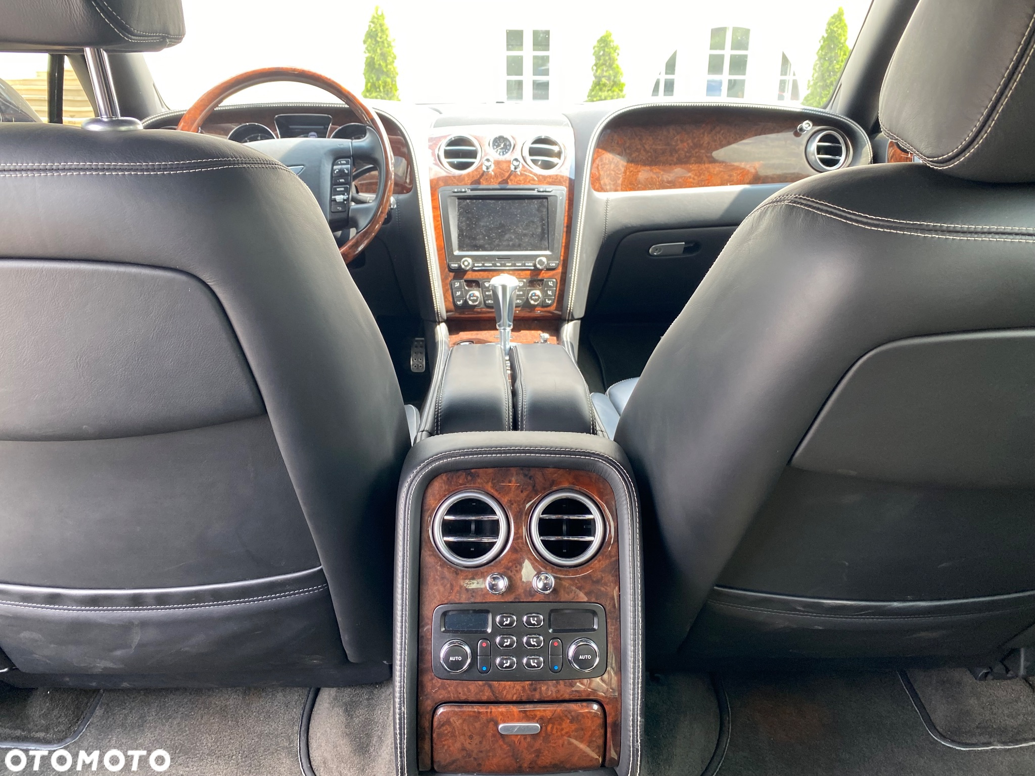 Bentley Flying Spur W12 S - 22