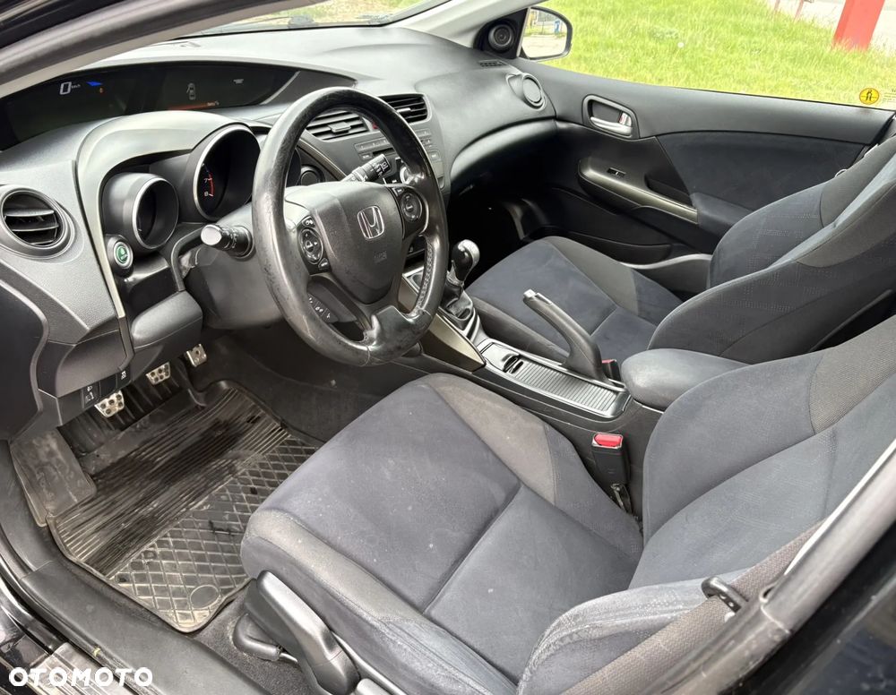 Honda Civic 1.8 Executive - 9