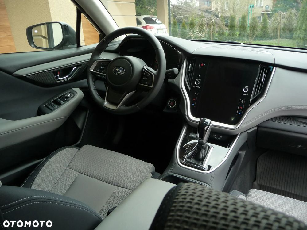 Subaru Outback - 36