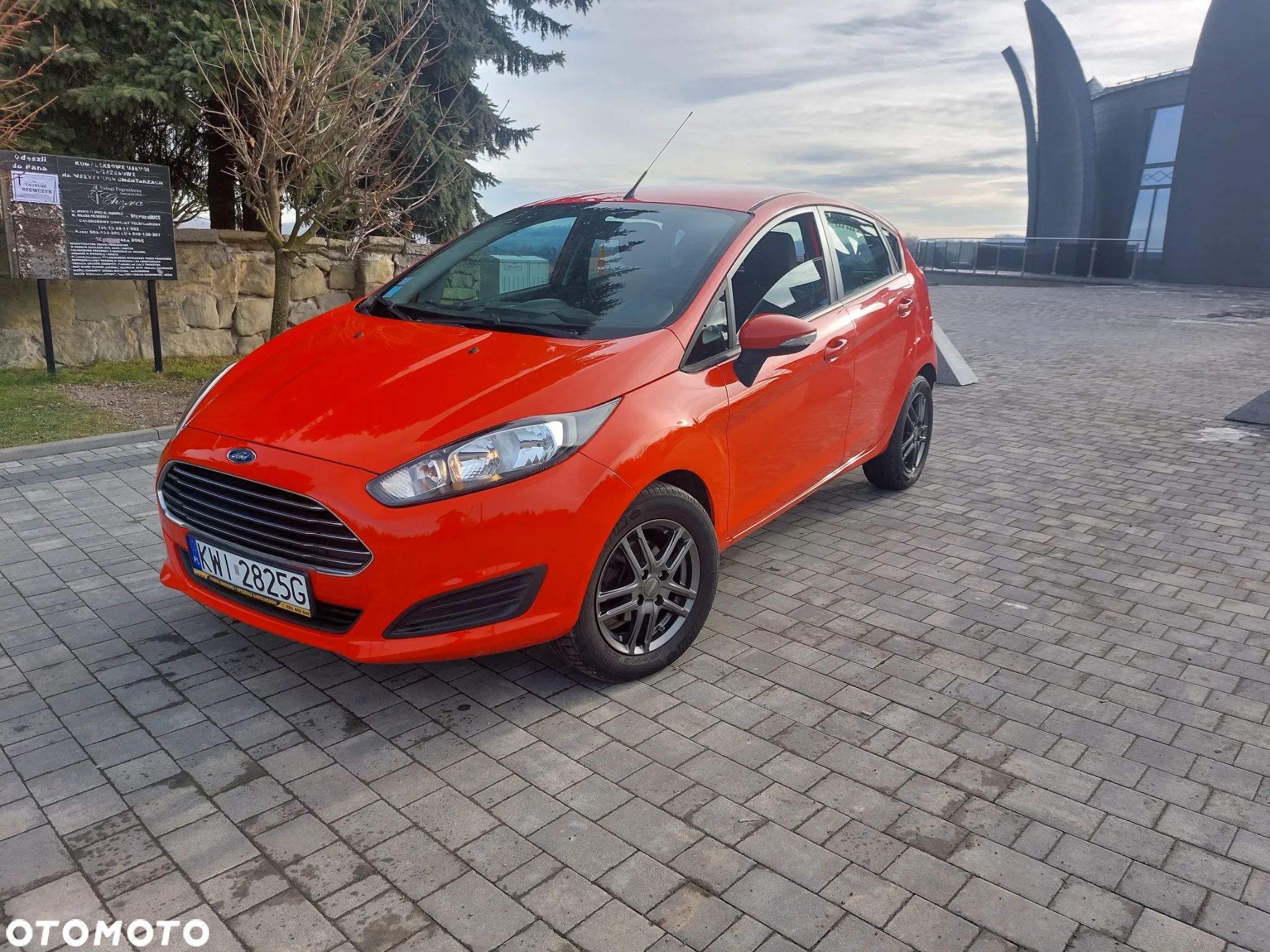 Ford Fiesta 1.25 Ambiente EU5 - 1