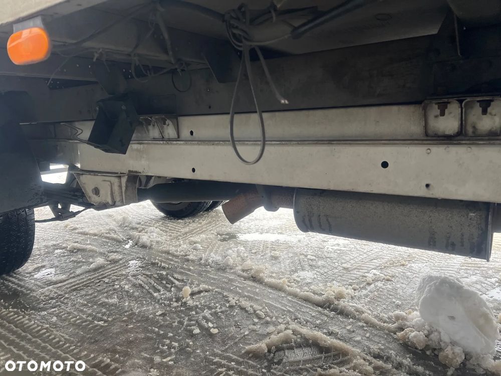 Volkswagen CRAFTER - 23