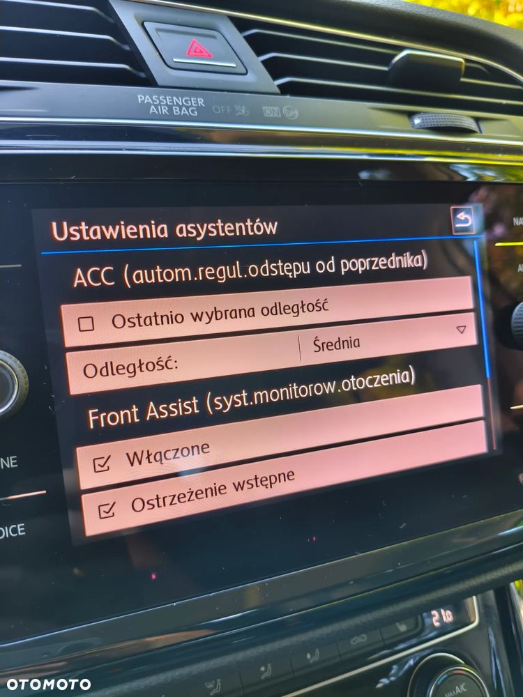 Volkswagen Touran 1.4 TSI BMT Highline DSG - 26