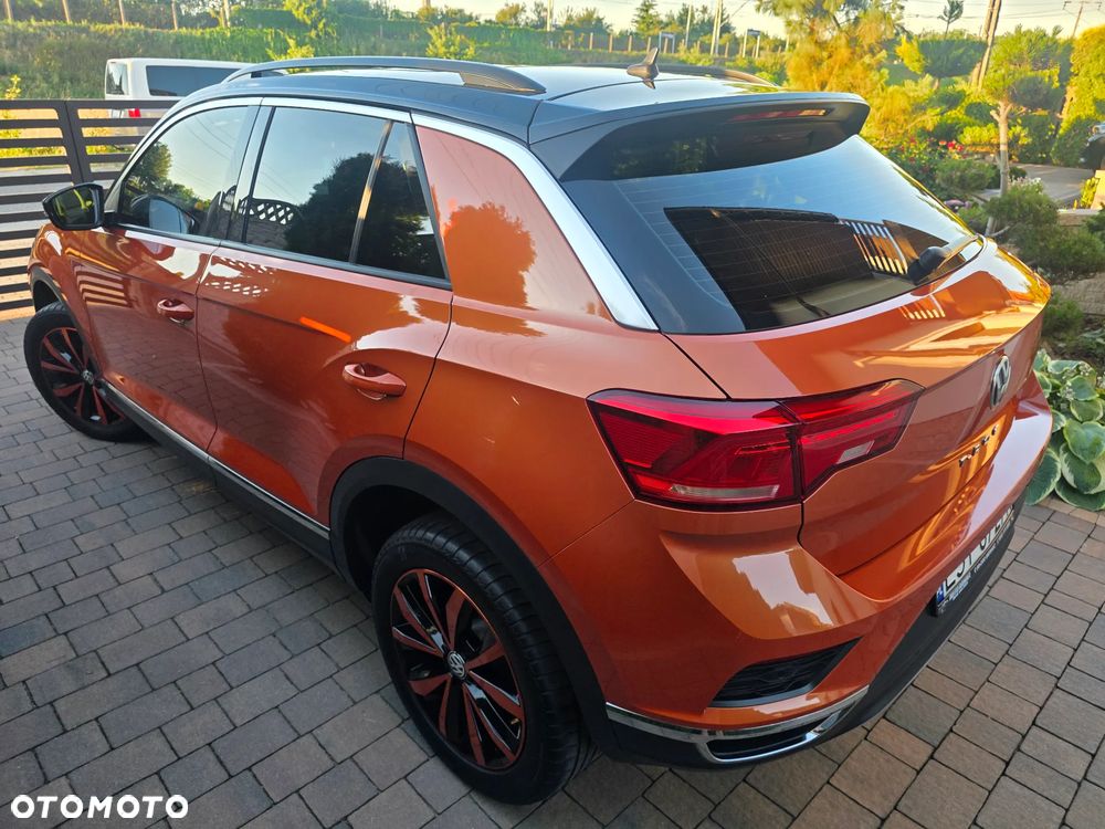 Volkswagen T-Roc - 20