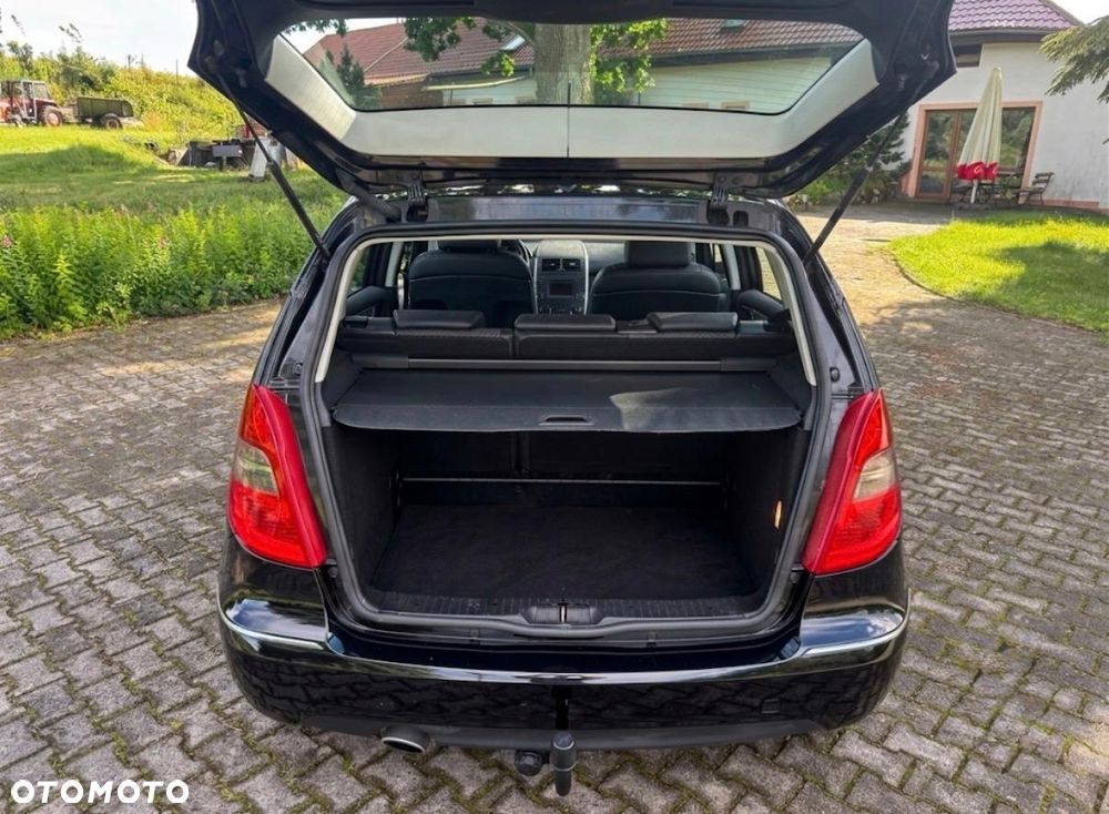 Mercedes-Benz Klasa A 180 Elegance - 10