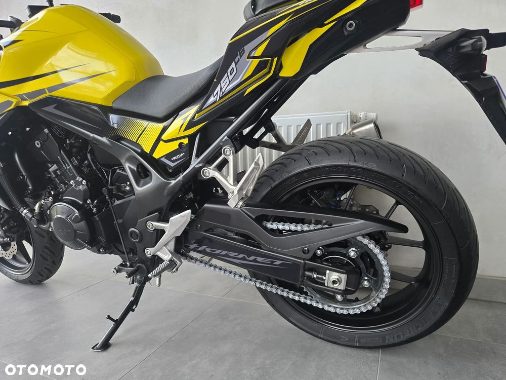 Honda Hornet - 22