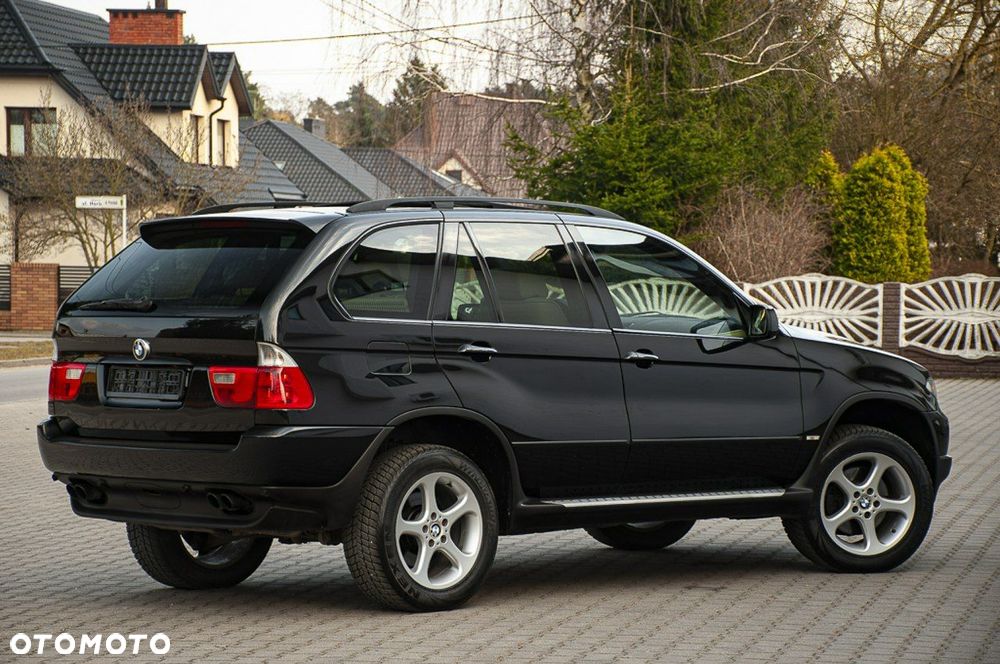 BMW X5 4.4i - 27