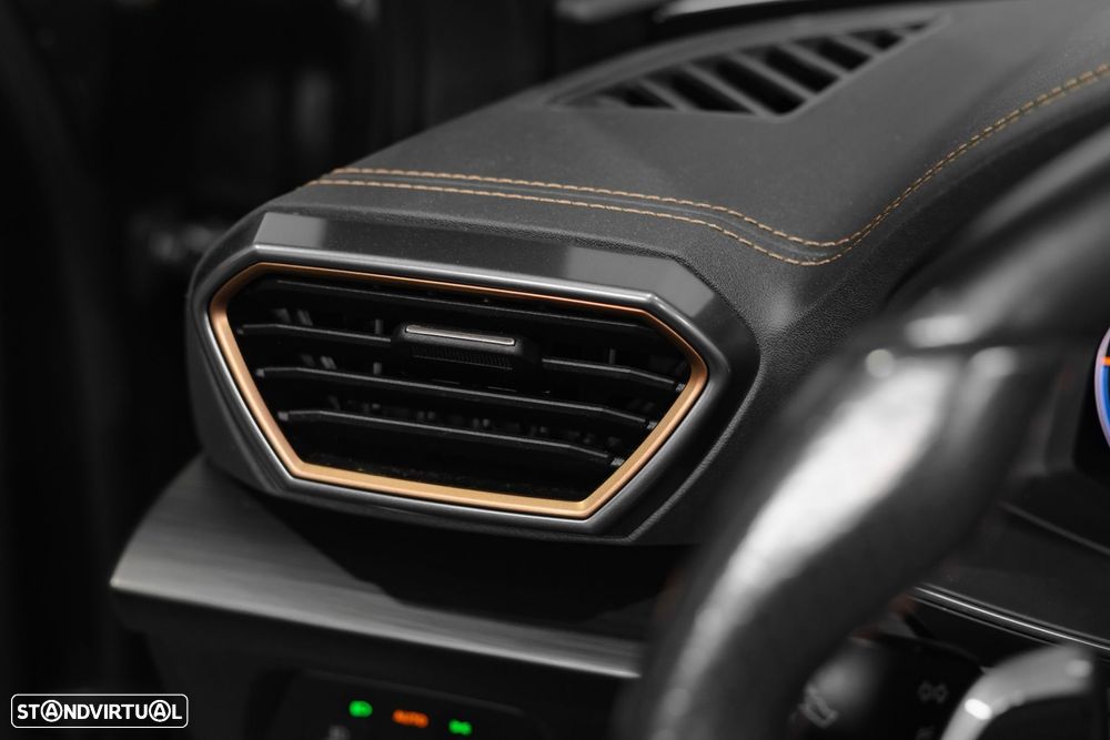 Cupra Formentor 1.4 e-Hybrid DSG VZ - 31