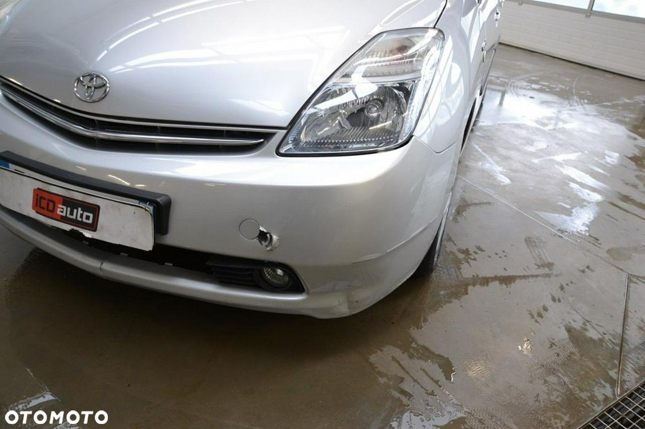 Toyota Prius - 11