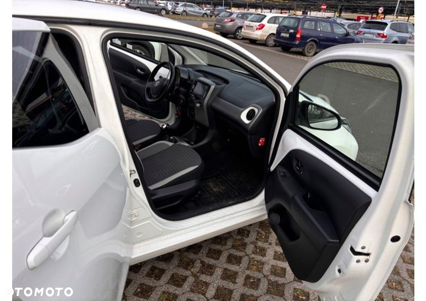 Toyota Aygo - 11