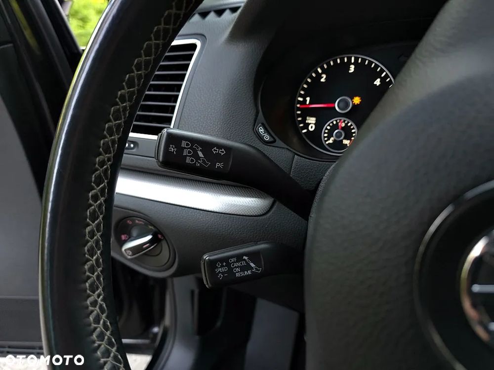 Volkswagen Sharan 2.0 TDI DSG BlueMotion Technology Match - 30