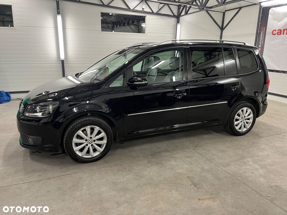 Volkswagen Touran 1.6 TDI DPF BlueMotion Technology Highline - 4